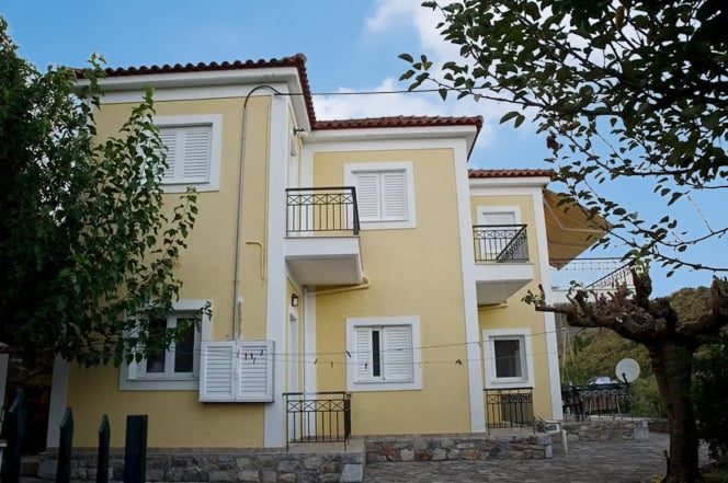 Zweifamilien-Landhaus bei Skoutari -HaCHOS798