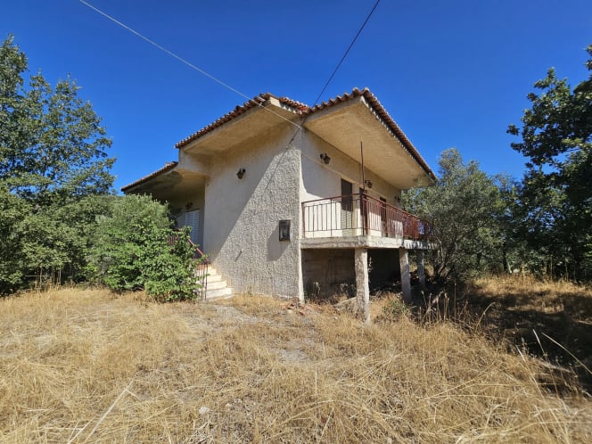 Landhaus mit Nebenhaus zur Sanierung - HaNCH776