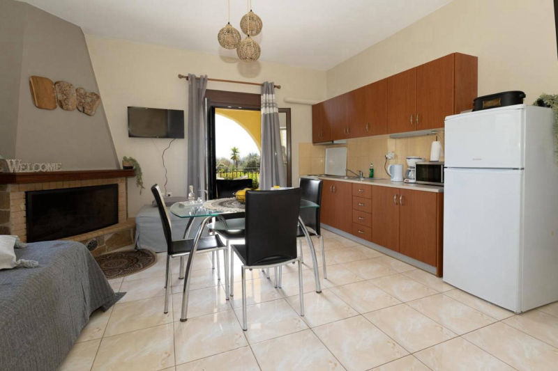 Apartment complex in Selinitsa near Gythio town - BizSEL295