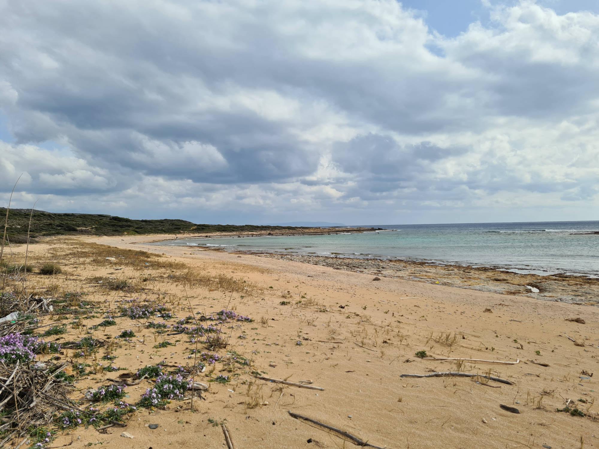 Beach front land plot - GrARG686