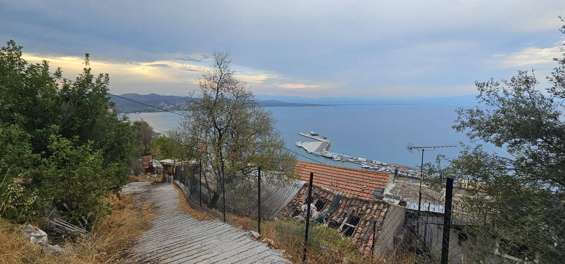 Sea view land plot hillside in Gythio - GrGY766