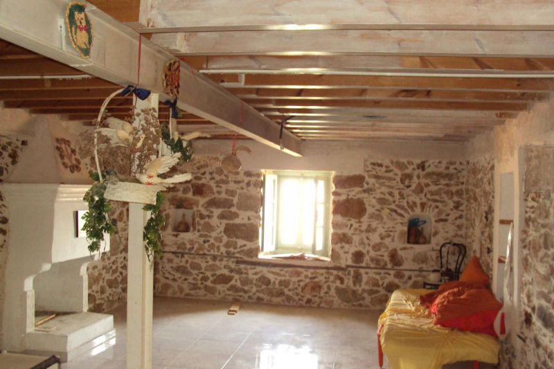 Renovated stone tower in a mountain village  - SoVAS710