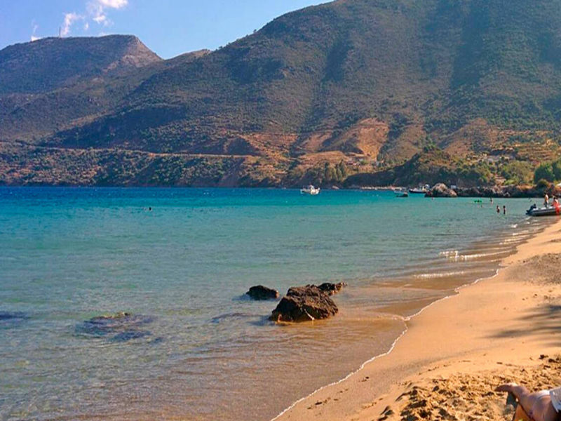 Skoutari beach
