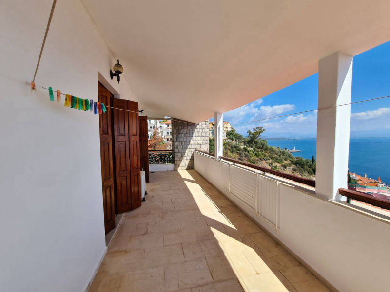 Sea view villa in Gythio with 6 bedrooms - ViAk507