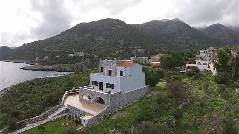 Seaside villa in Mani - ViMANI646