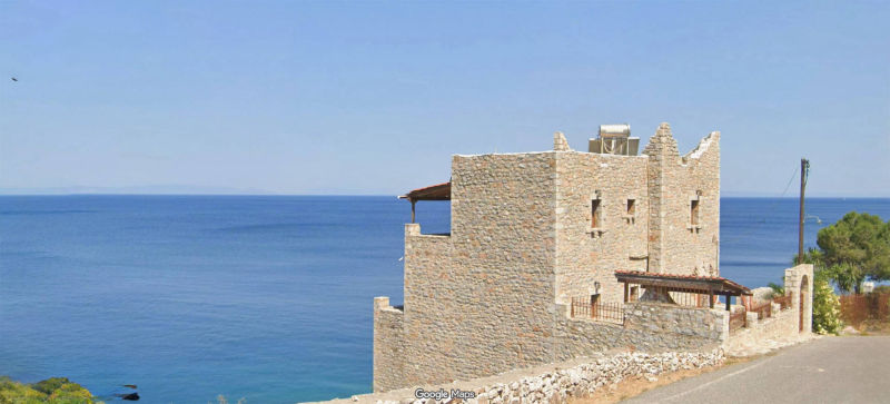 Sea front stone house in Mani - ViKO778