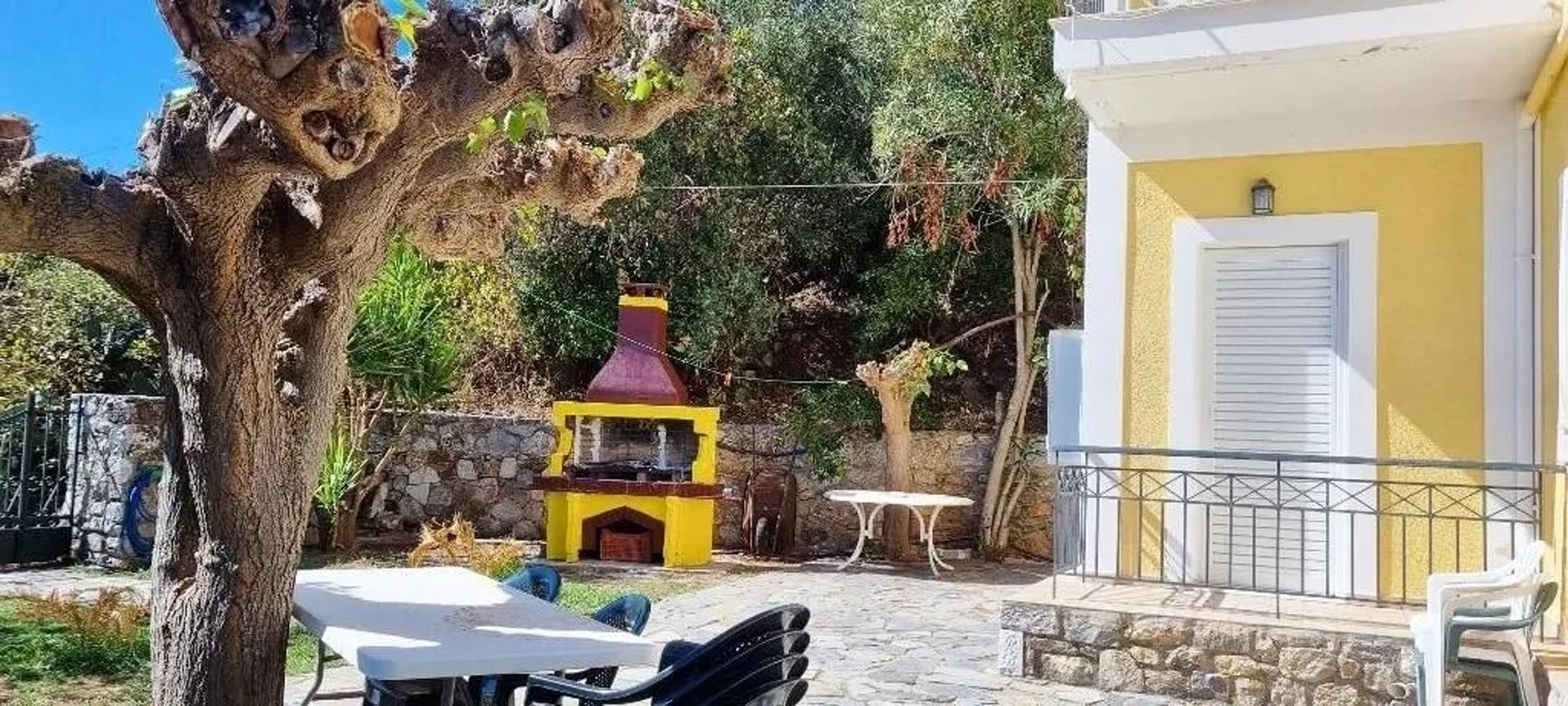 Detached two-family house in the countryside near Skoutari  - HaCHOS798