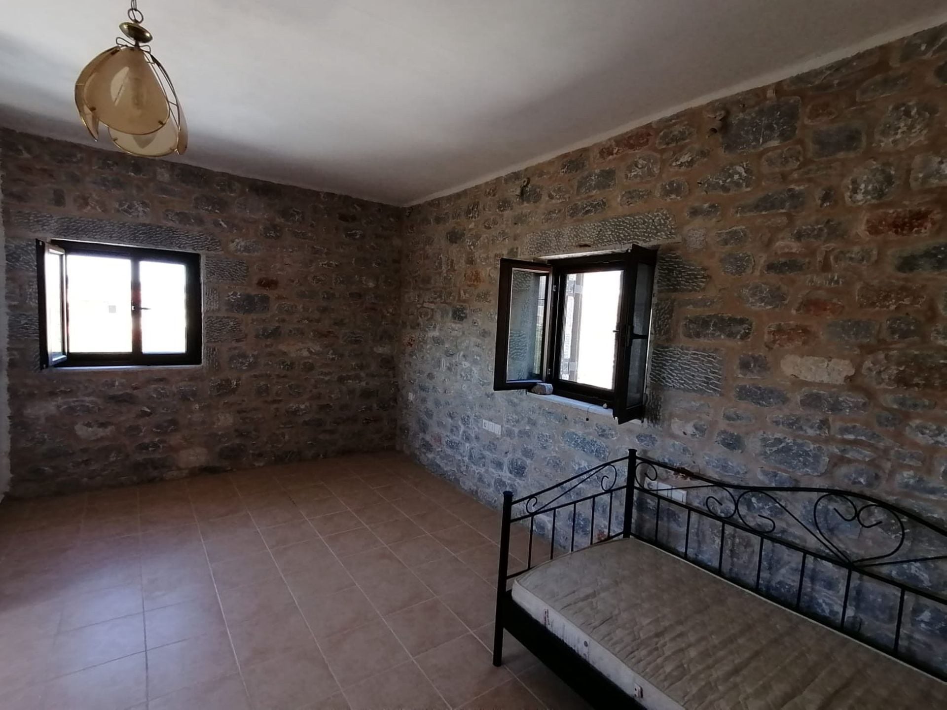 Traditional Stone House in Deep Mani, near Gerolimenas - HaKER551