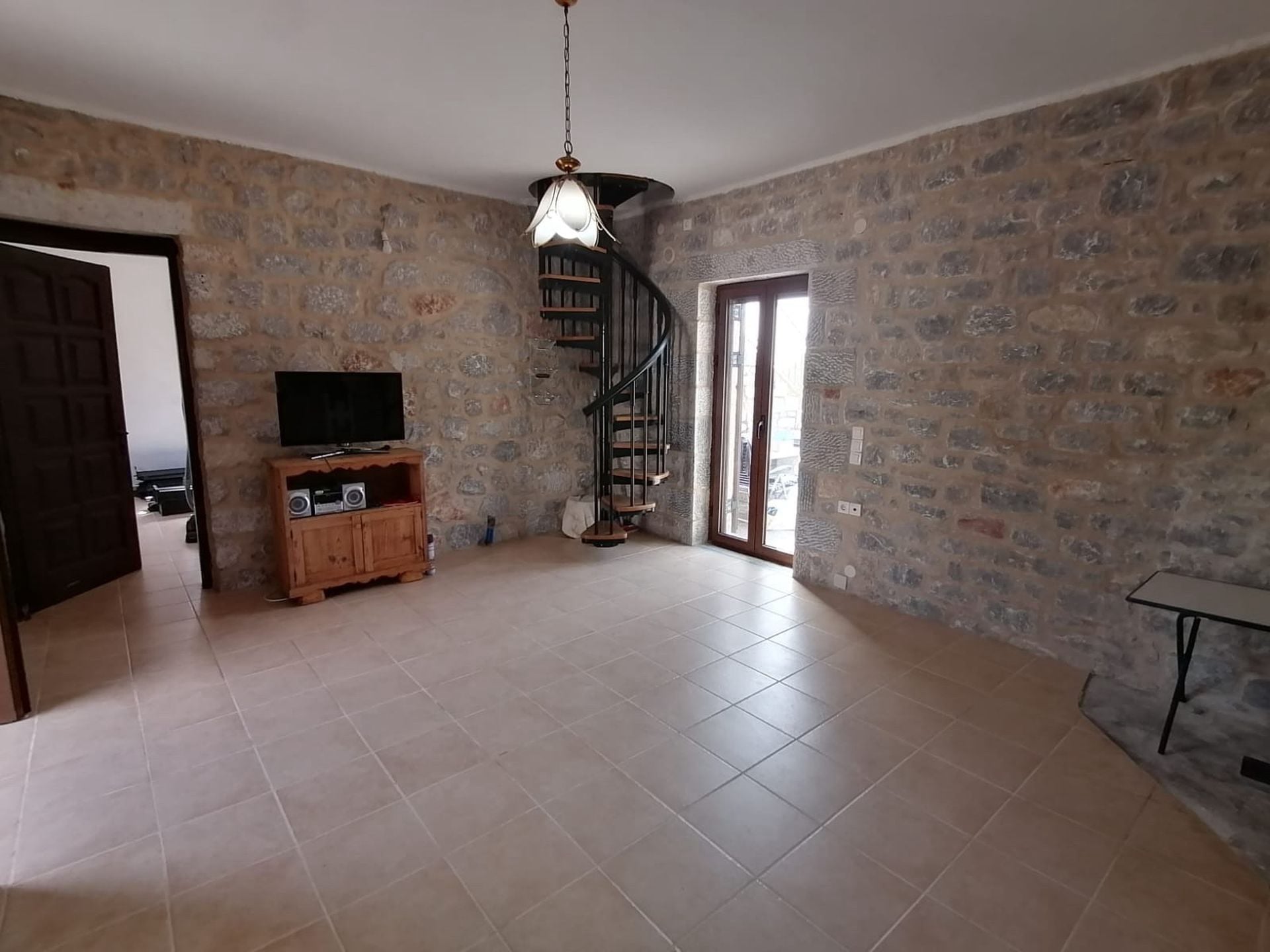 Traditional Stone House in Deep Mani, near Gerolimenas - HaKER551