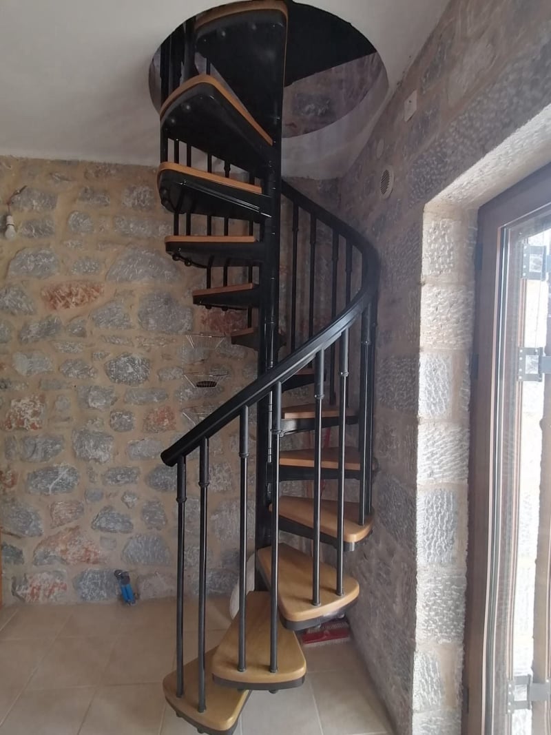 Traditional Stone House in Deep Mani, near Gerolimenas - HaKER551