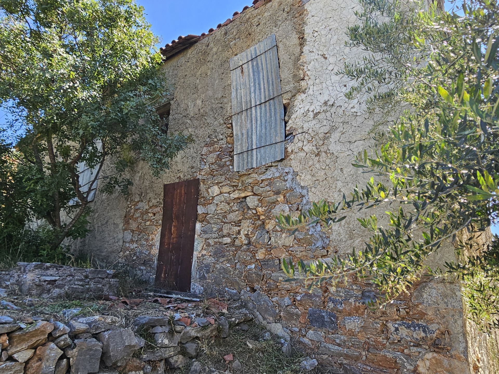 The old house for restoration