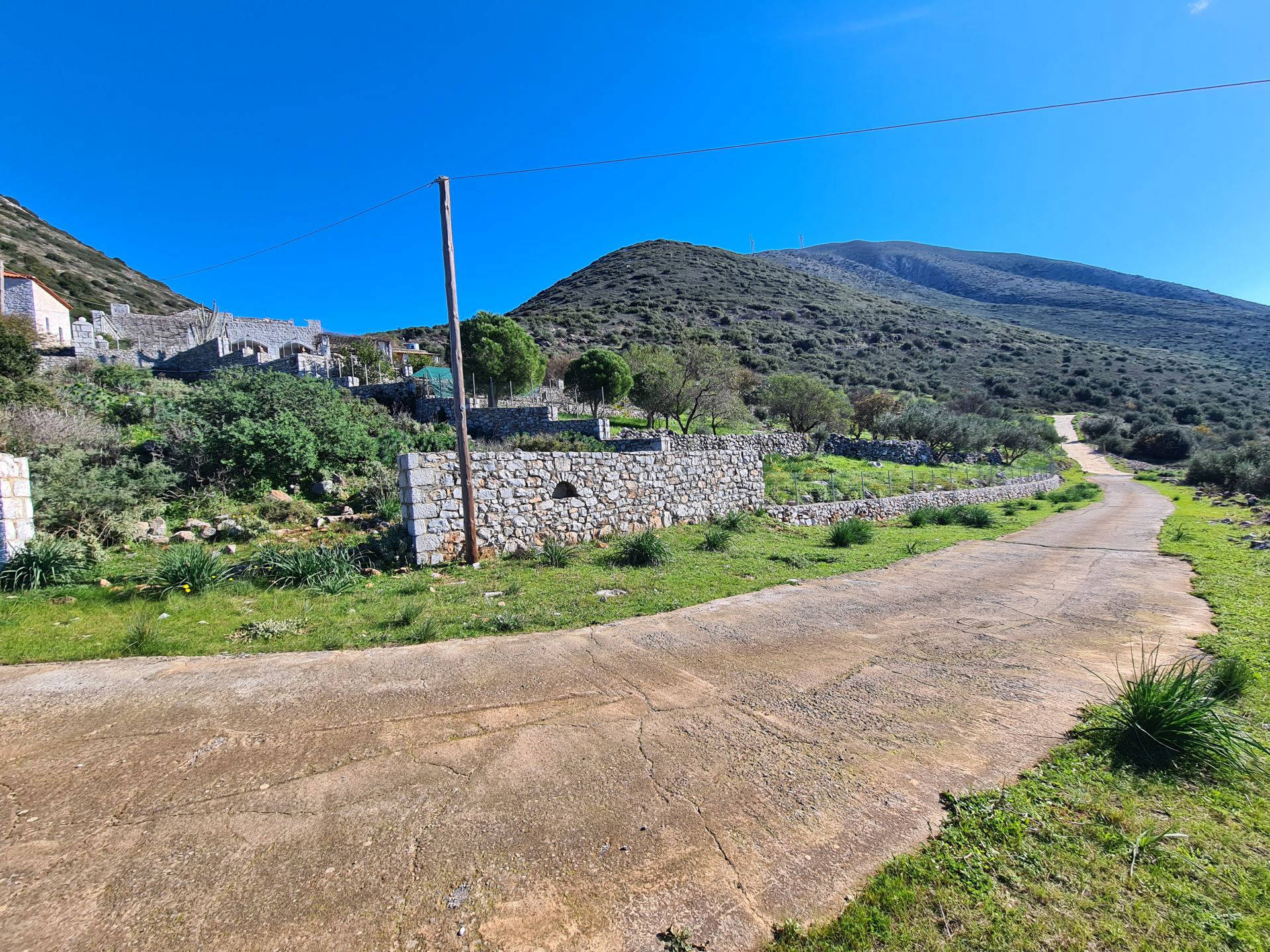 Hillside sea view house of natural stone in the Laconian Mani - HaVAM677
