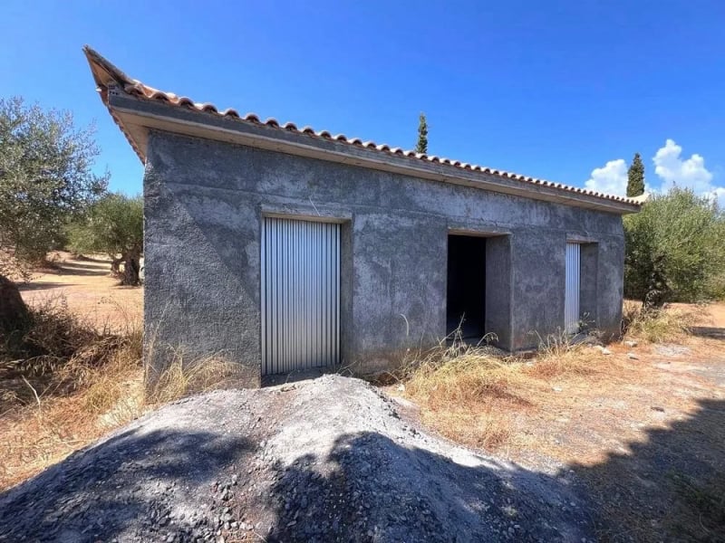 Single-story sea front house in shell condition in Messinia - HaKOR780
