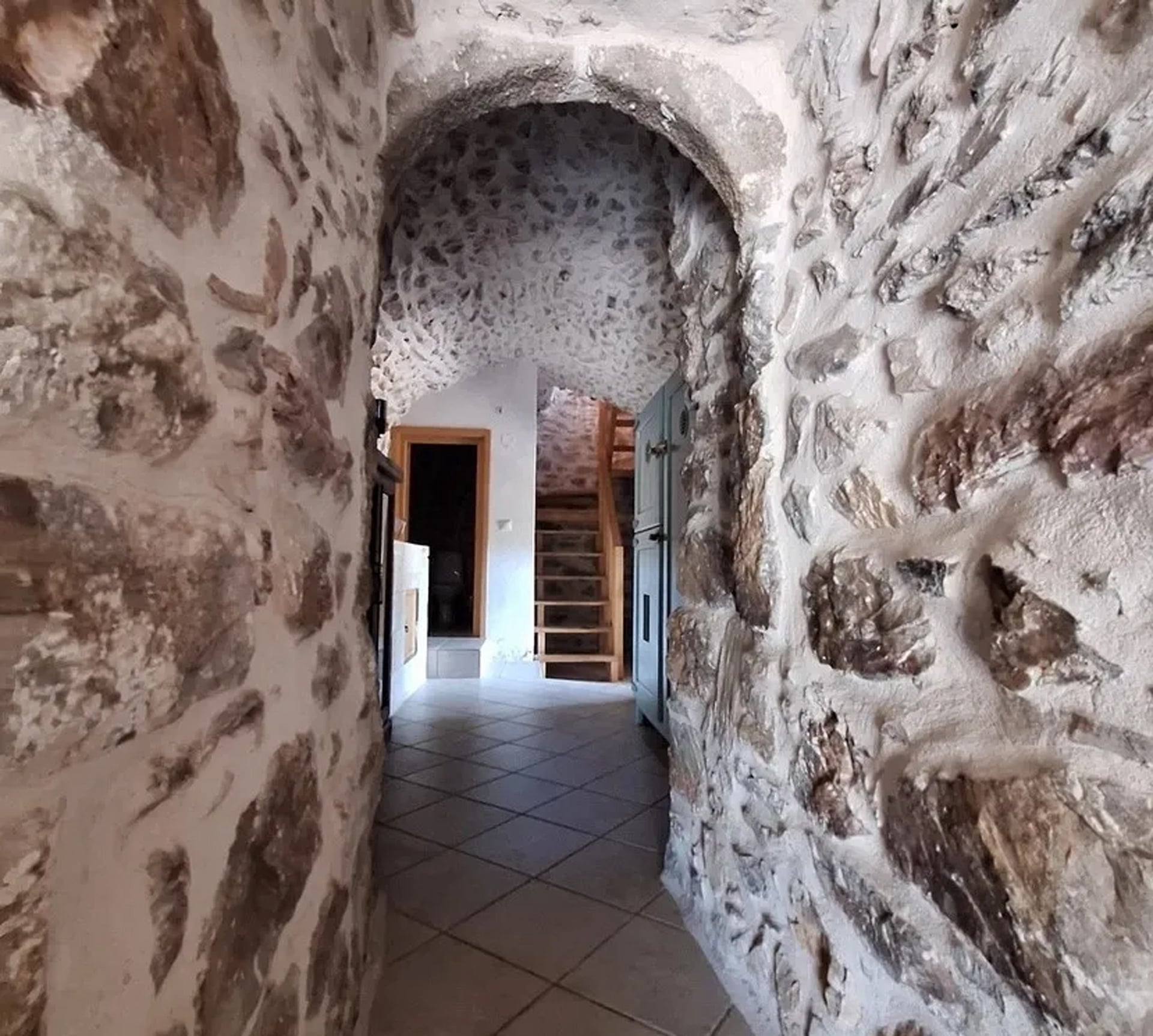 Renovated historical residence with sea views in Mani - SoSKT709