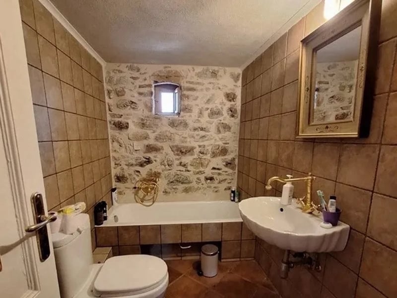 Renovated historical residence with sea views in Mani - SoSKT709