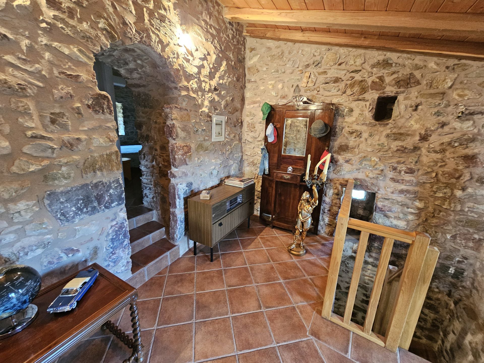 Renovated historical residence with sea views in Mani - SoSKT709