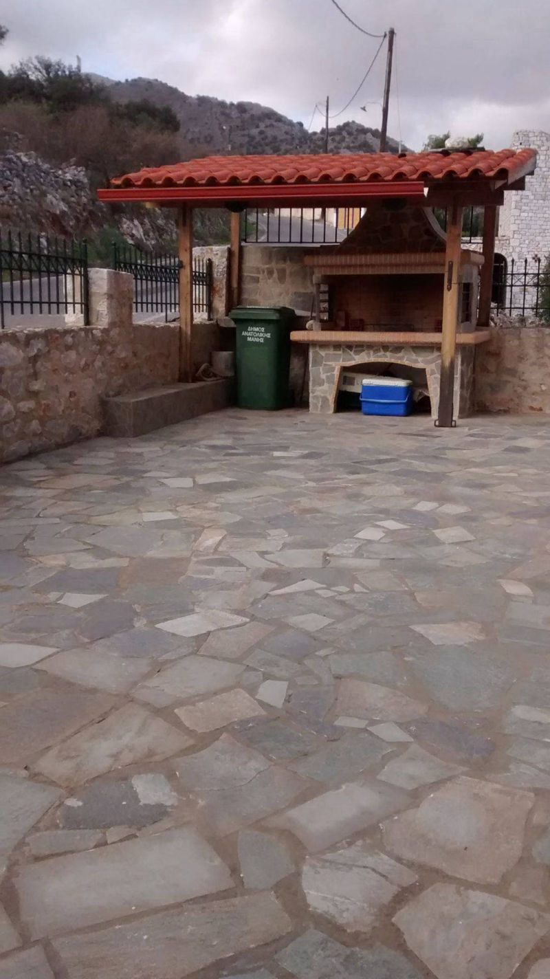 Sea front stone house in Mani - ViKO778