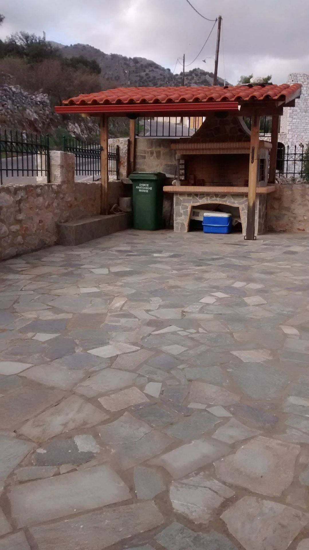 Sea front stone house in Mani - ViKO778