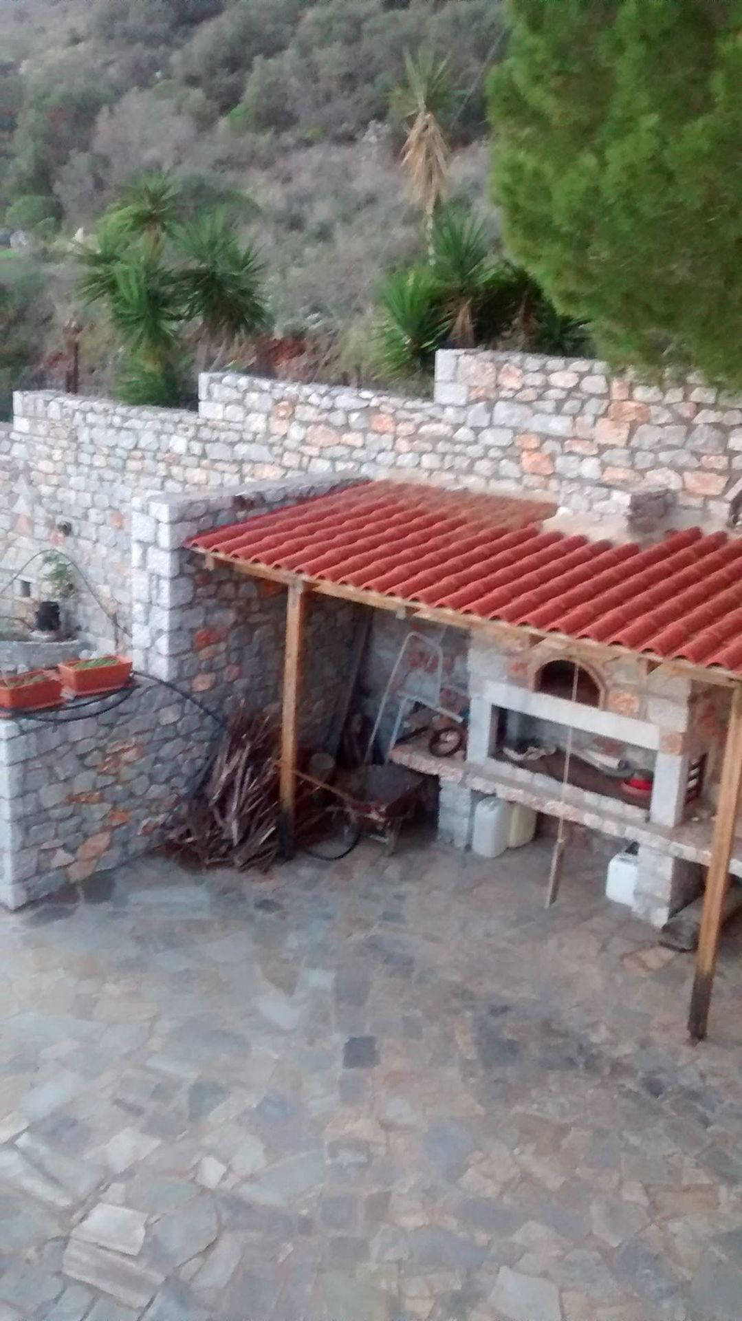 Sea front stone house in Mani - ViKO778