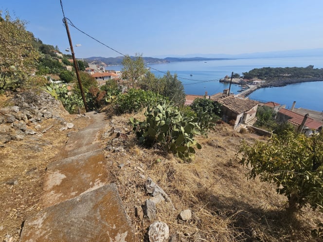 Οικόπεδο σε πλαγιά  με θέα  κοντά στο Γύθιο - GrGY764